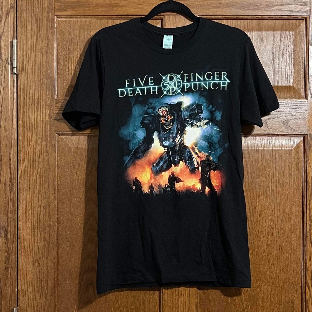 Hot Topic Five Finger Death Punch band shirt